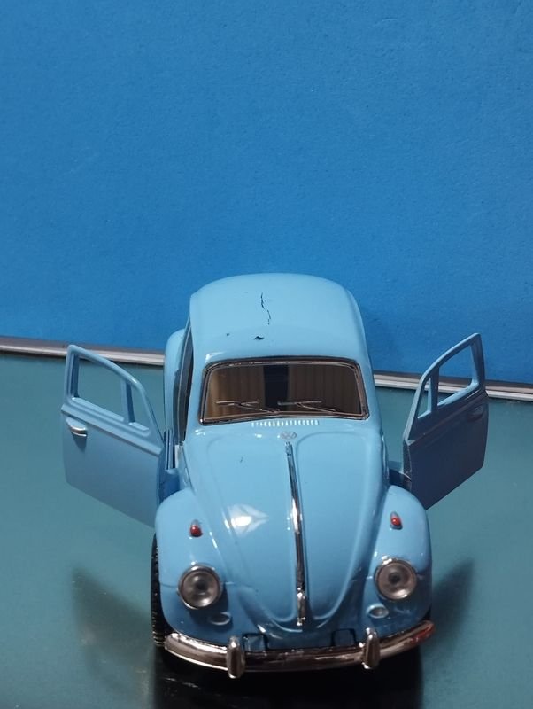 Colección de Modelo de Volkswagen Fusca 1967 en Escala 1/32 - imagen 3