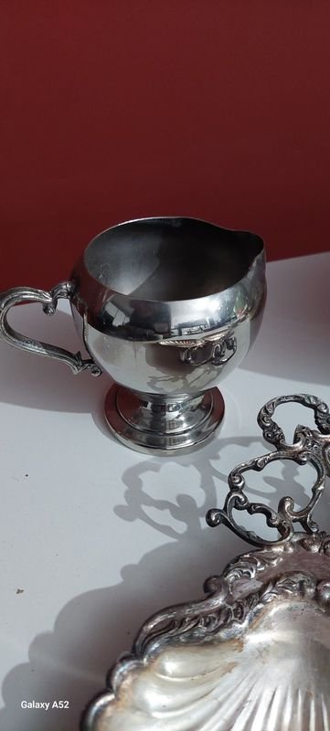 Lote de adornos metálicos variados - imagen 8