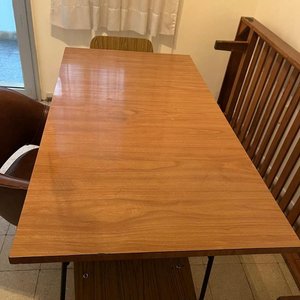 Lote anterior: Mesa de Comedor con Dos Sillas Estilo Retro