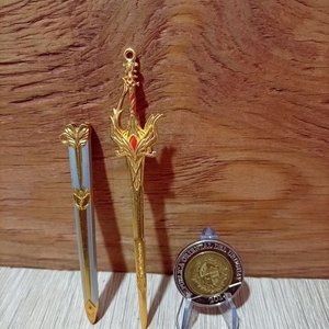 Espada Sagrada del Ángel en Miniatura o Abrecartas de Metal - Douluo Soul Land - imagen 2