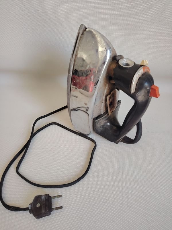 Plancha eléctrica antigua para la venta - imagen 1