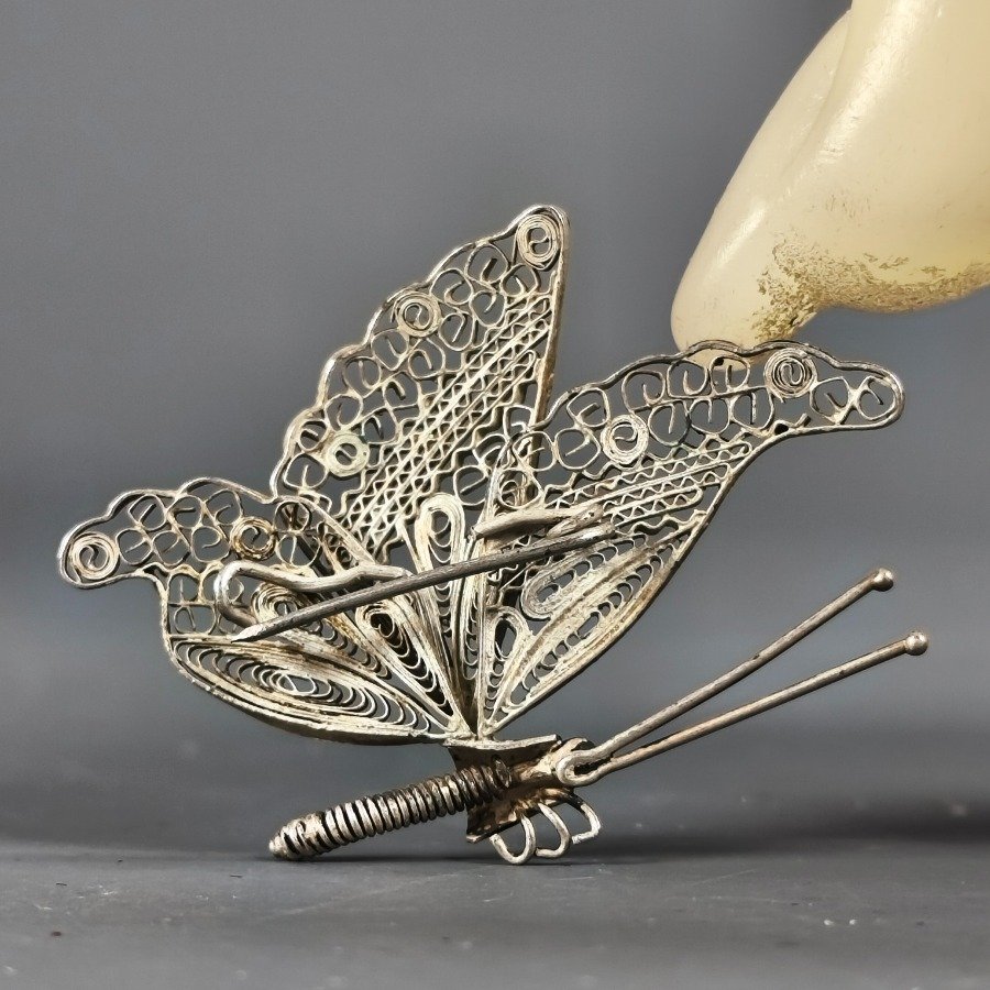 Item 16391 - Image 3