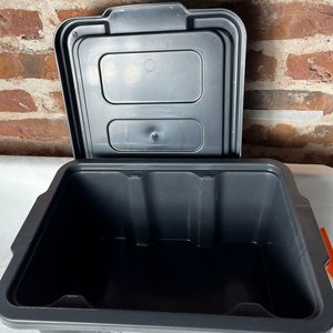 Organizador Plástico Negro Xplast 12 Litros con Tapa - imagen 5