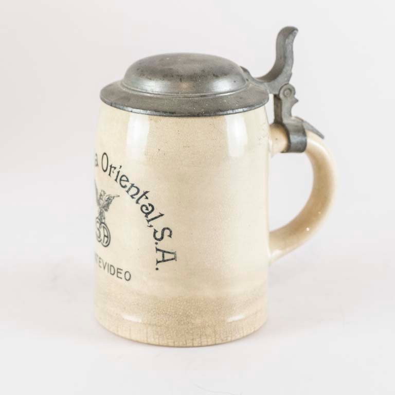 Jarra de cerveza de loza con crackle glaze y metal lid - imagen 2