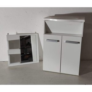 Lote siguiente: Mueble de Baño Blanco con Bacha y Espejo con Estantes
