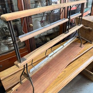 Antiguo Portarrollos de Mostrador para Papel de Envolver - Madera y Hierro - imagen 5