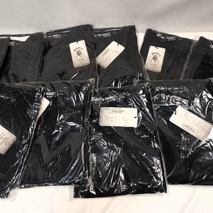Lote anterior: Lote de 12 Vestidos Largos Negros para Dama