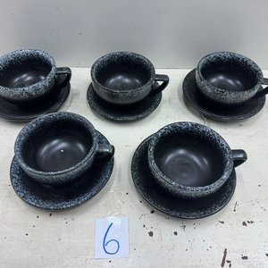 Set de 5 Tazas con Platos de Cerámica Negros - imagen 3