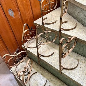 Lote anterior: 7 Soportes para Macetas de Hierro Forjado Estilo Vintage