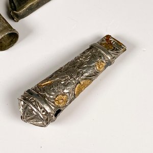 Seis Piezas de Platería Criolla: Cabos y Pasadores con Averías - imagen 6