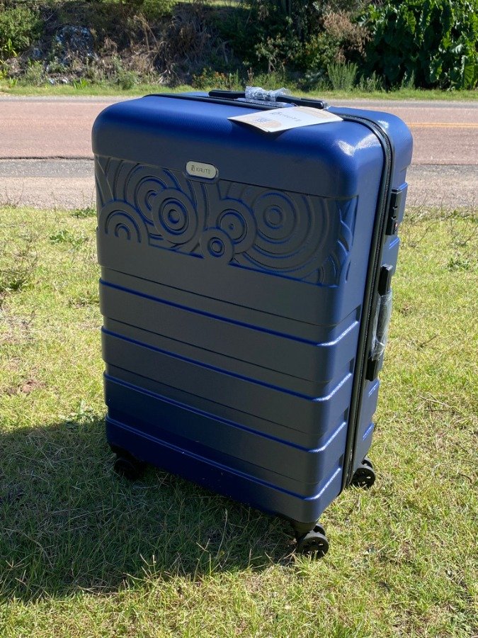 Valijas rígidas apilables con ruedas azules - imagen 3