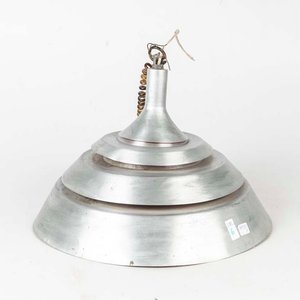 Lote anterior: Colgante de Aluminio con Interior Anaranjado - Detalles de Uso