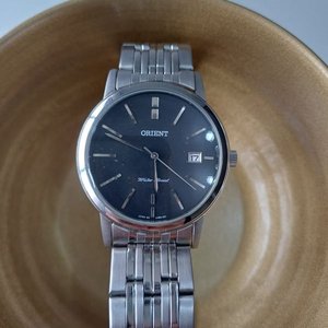 Reloj Orient de Acero Inoxidable con Esfera Negra y Ventana de Fecha - imagen 2