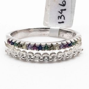 Lote siguiente: Anillo de Plata con Piedras de Colores y Circones