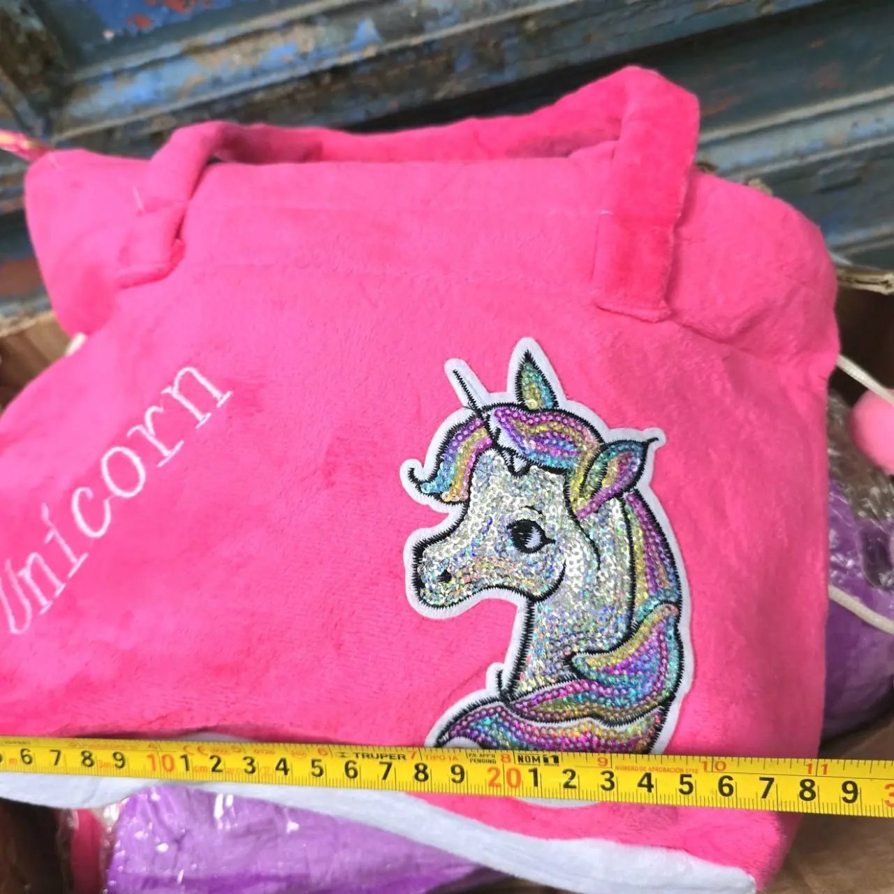 Carteras infantiles con unicornio bordado - imagen 2