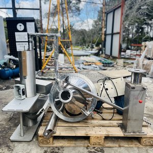 Lote siguiente: Equipo Industrial de Acero Inoxidable para Procesamiento