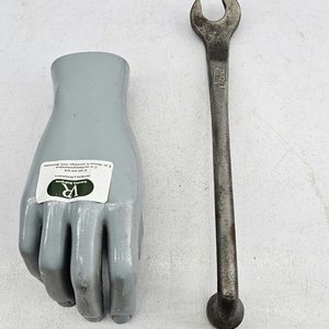 Llave de Tuercas Ford para Tuercas de 1.6 y 2 cm - imagen 2