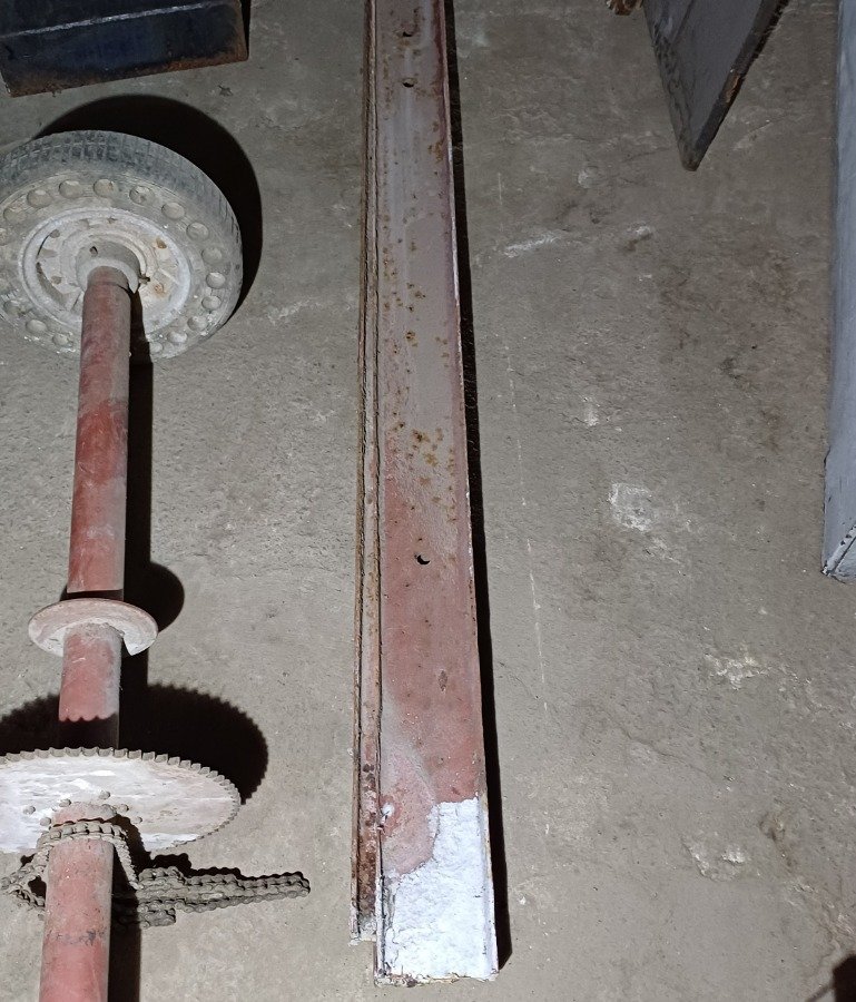 Item 16871 - Image 5