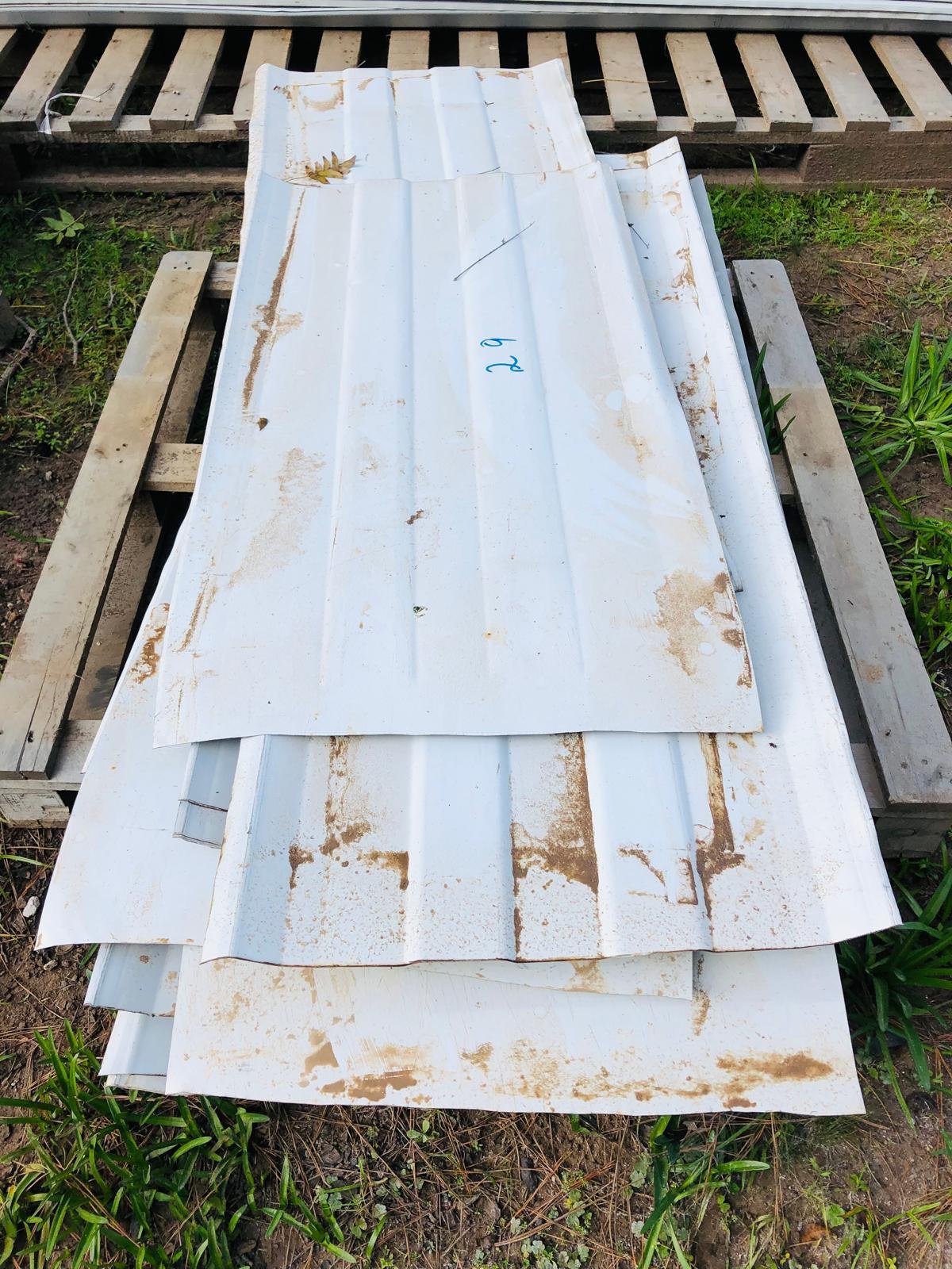 Lote de 29 Recortes de Chapa Metálica Blanca