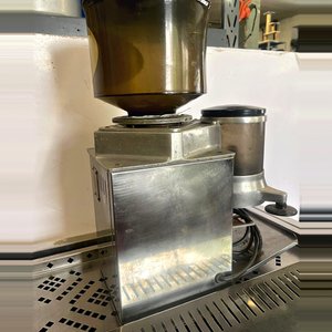 Máquina de Café Rilo Profesional con Molinillo - imagen 3