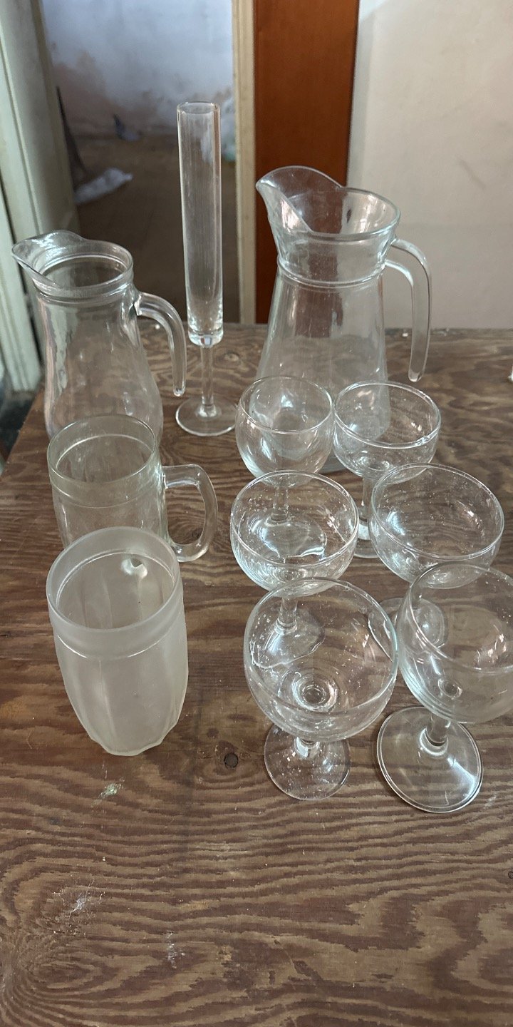Juego de Jarras y Copas de Cristal