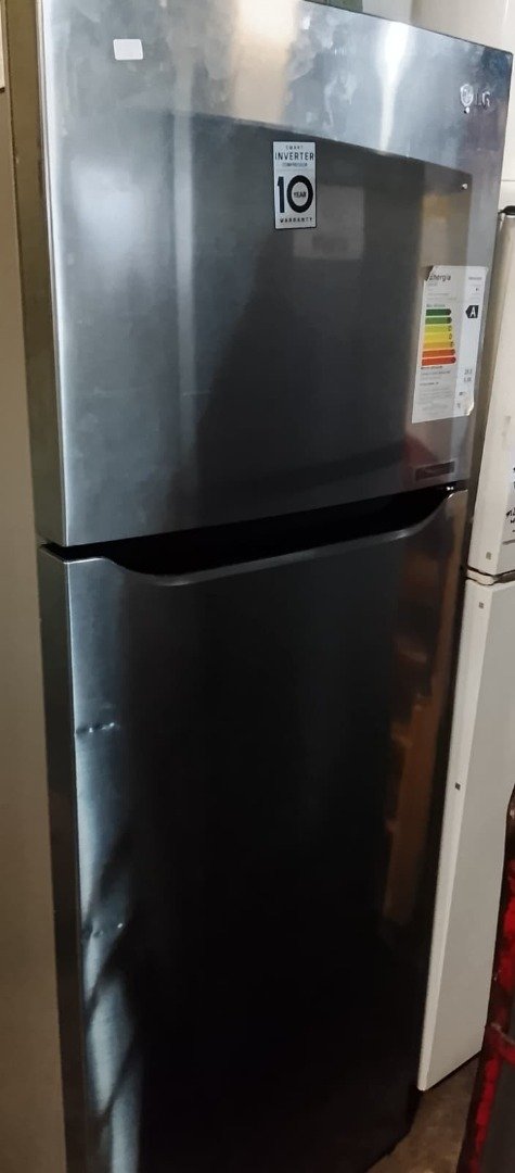 Heladera LG Inverter con Freezer