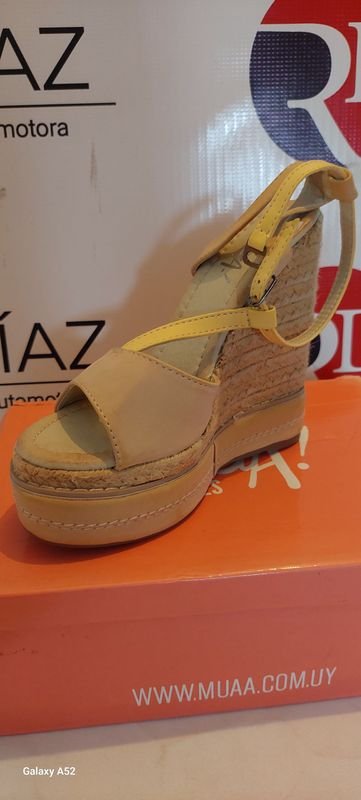 Zapatos de tacón alto para mujer - imagen 3