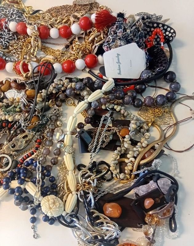 Colección de Collares Diversos - imagen 2