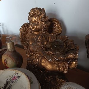 Lote de Adornos Varios: Tazas, Platillos Orientales y Figuras Decorativas - imagen 5