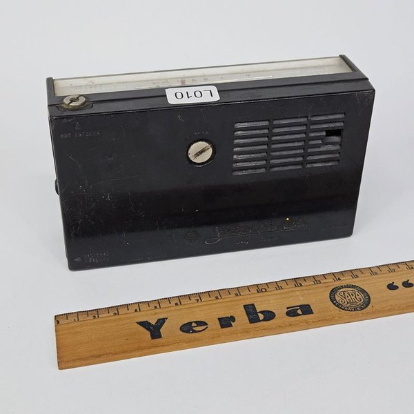 Radio Hitachi Transistor Vintage - imagen 4