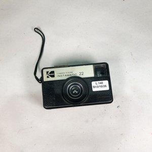 Lote siguiente: Cámara Fotográfica Kodak Instamatic 22 Vintage