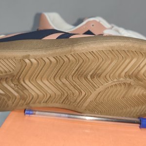 Zapatillas Deportivas Rosadas y Azul Marino en Eco Cuero, Talle 36 - imagen 4