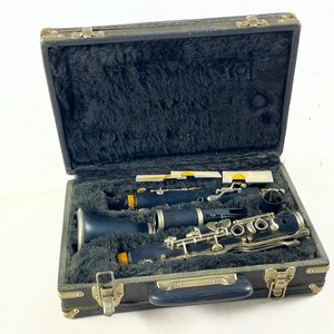 Clarinete Veril con Estuche y Accesorios - imagen 1