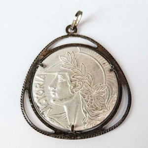 Lote anterior: Medalla "Victoria" con Inscripción "Correre a Vado"