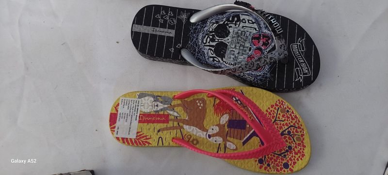 Calzado B19-3 Talle 27 - Sandalias y Zapatos - imagen 4