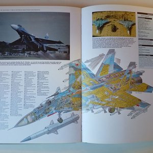 Libro "Anatomía de Aviones y Helicópteros Militares Modernos" - Dibujos Técnicos - imagen 5