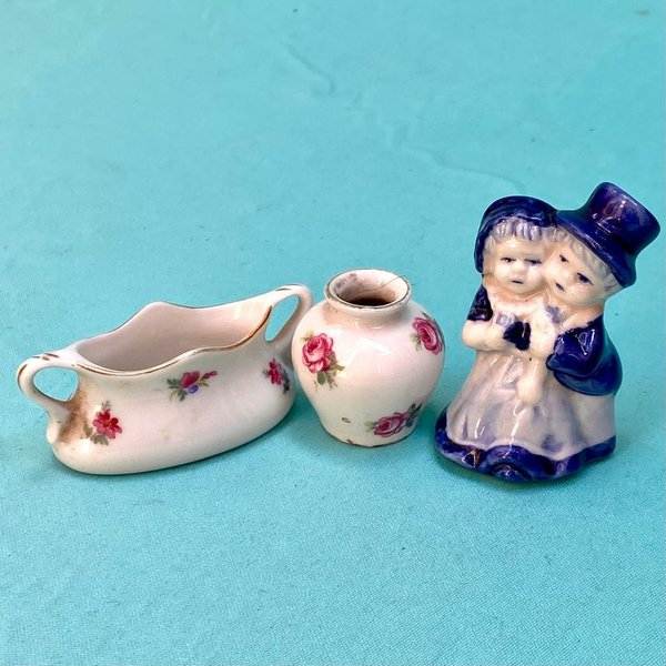 Tres adornos de porcelana Bavaria para vitrina - imagen 2