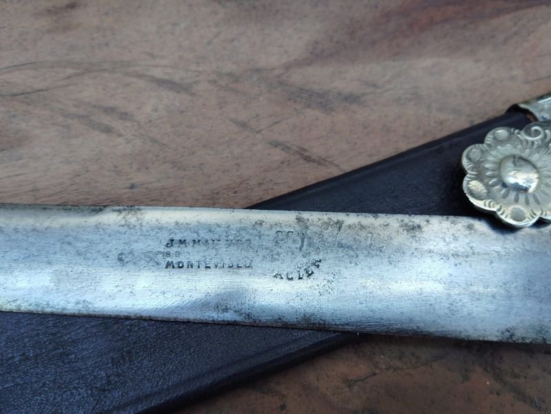 Cuchillo de caza con características únicas - imagen 6