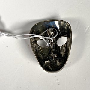Prendedor Máscara de Plata - imagen 3