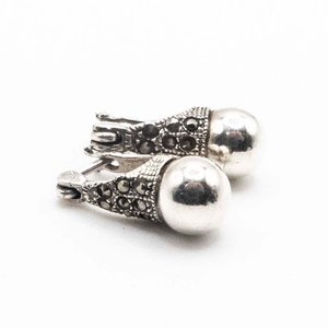 Lote siguiente: Caravanas de Plata "Lady Di" con Marquesitas