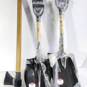 Lote anterior: Lote de 5 herramientas: 4 palas con cabo de madera y 1 hacha