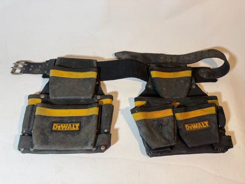 Cinturón de Trabajo DeWALT Profesional con Bolsillos
