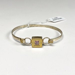 Lote anterior: Pulsera Rígida de Plata con Piedra Rosa y Detalle BVLGARI