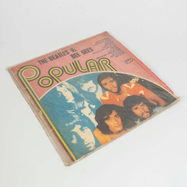 Vinilo LP "Beatles vs Bee Gees" - Sello Karussell - imagen 1