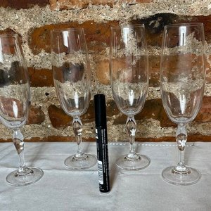 Juego de 4 Copas Flauta de Cristal Tallado - imagen 3