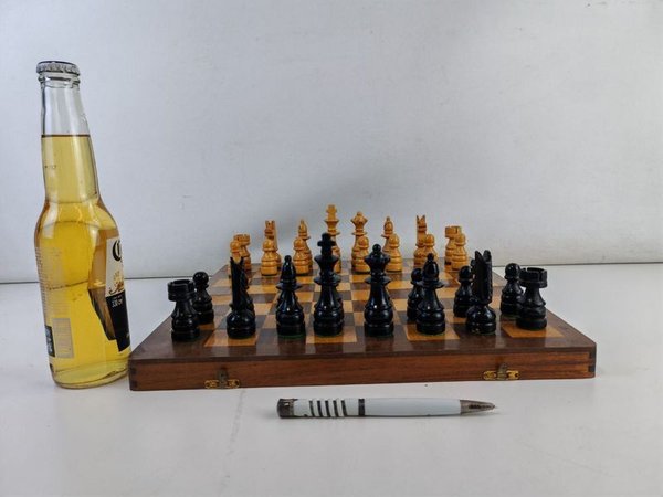 Ajuste de ajedrez completo con tablero y piezas - imagen 6