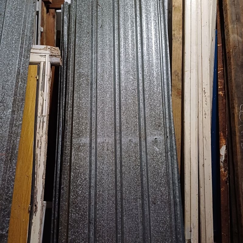Chapas de acero galvanizado trapezoidales en buen estado - imagen 3