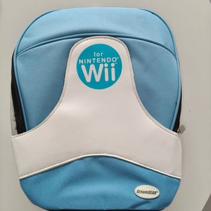Lote siguiente: Mochila Original DreamGear para Nintendo Wii, sin uso