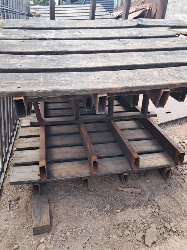 Item 883025 - Image 0