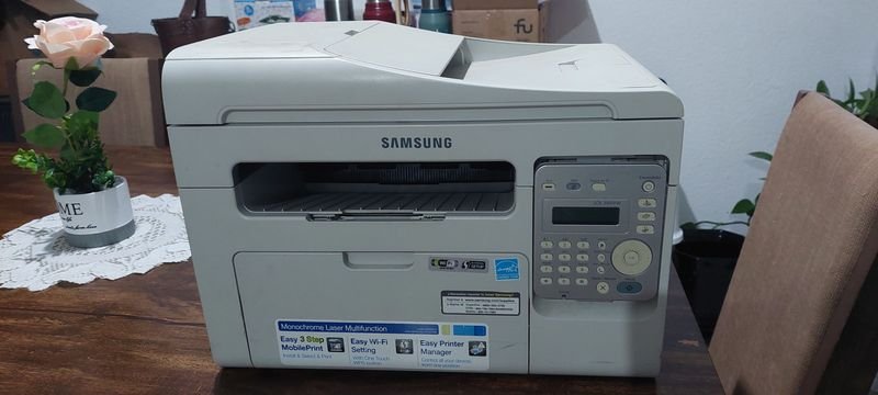 Impresora Laser Multifuncion - Equipamiento de Oficina - imagen 1